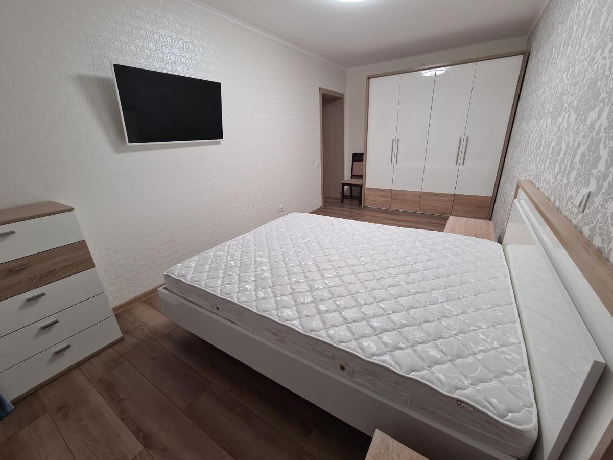 127-Avenue Apartment Tjernivtsi Eksteriør billede