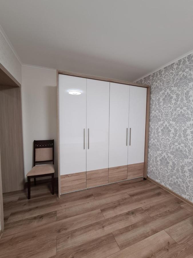 127-Avenue Apartment Tjernivtsi Eksteriør billede
