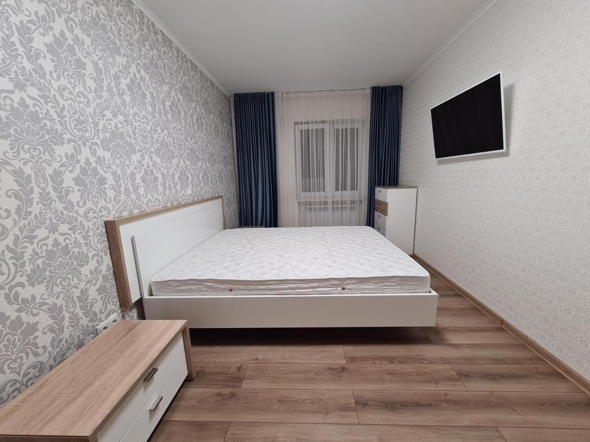 127-Avenue Apartment Tjernivtsi Eksteriør billede